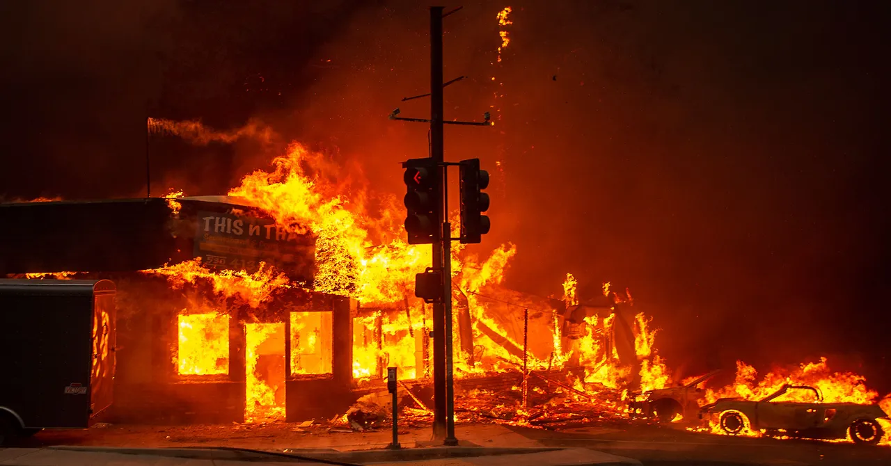 Fire Near Lake Elsinore Today: Firefighters Respond to Growing Blaze
